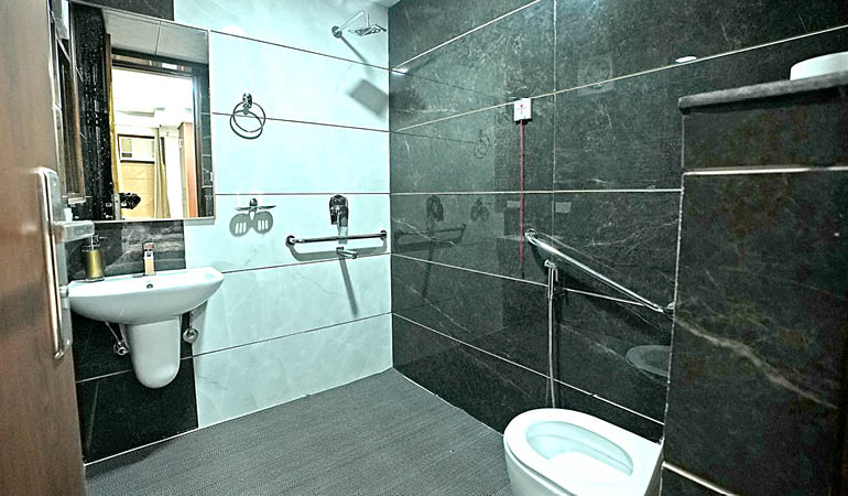 senior rehabilitation center delhi ncr